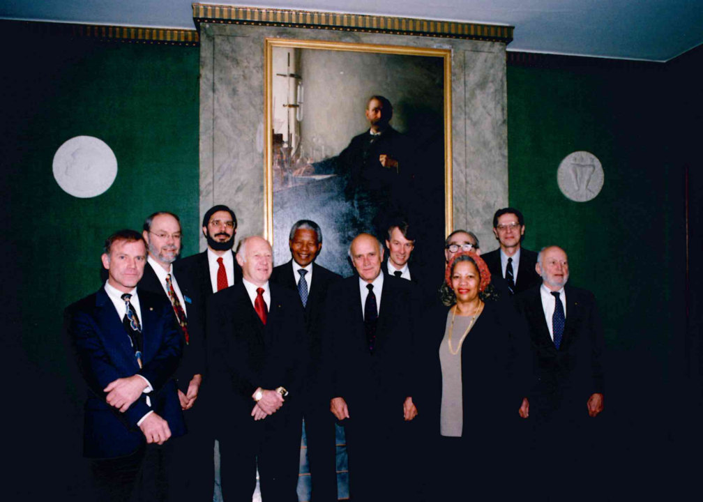Group photo4 1993 laureates